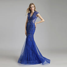 Load image into Gallery viewer, 2018 Unique Shining Crystal Celebrity Dresses in Stock Luxury Women Fashion Tulle Dress Long V-Neck Gala Party Gowns OL430